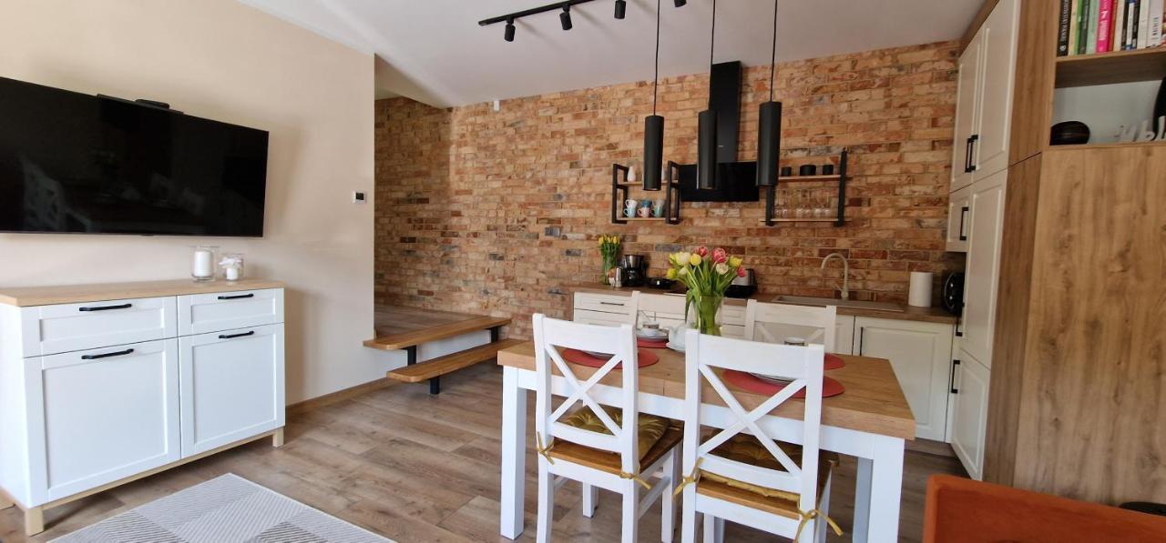 Apartament Lomnicka 59 Еленя-Гура Экстерьер фото